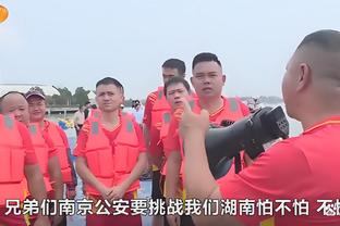 媒体人：若国足在中泰战输球，中国男足球员薪水可能还会继续下降